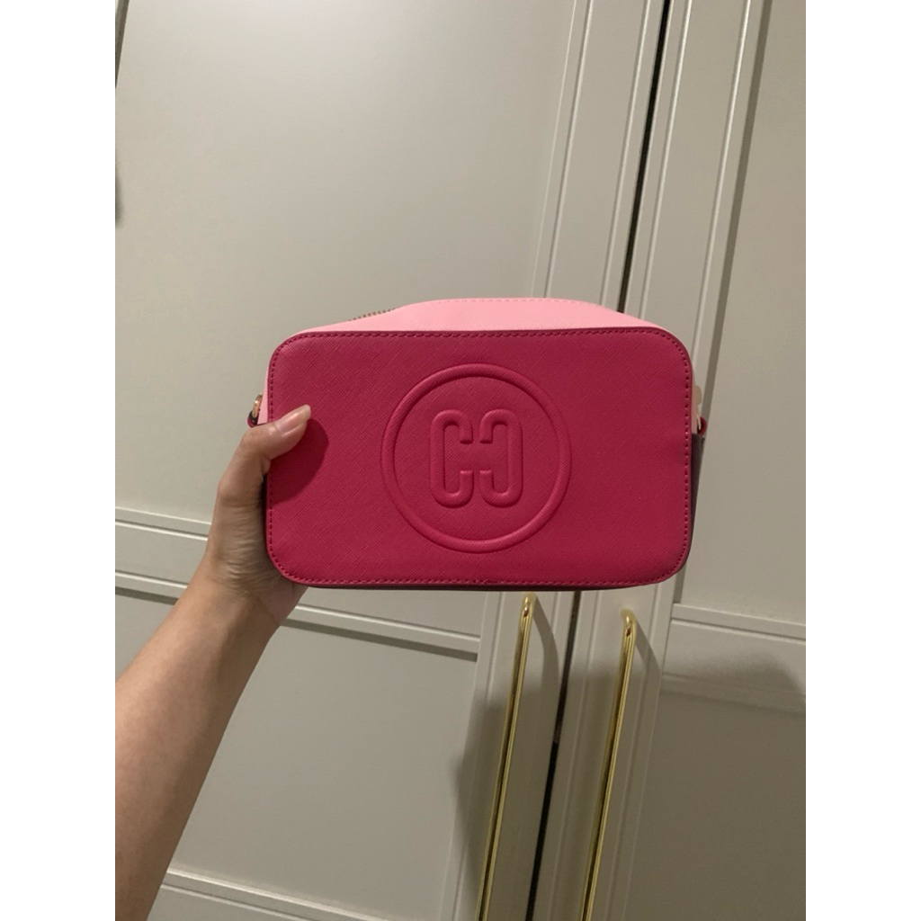 [New] Colette by Colette Hayman Pink Kiara Crossbody Bag