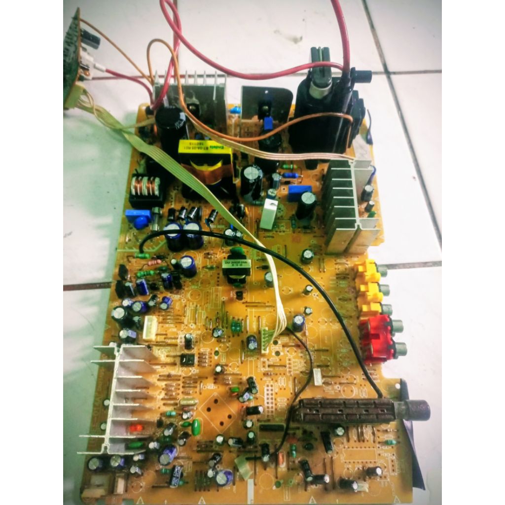 mesin tv Polytron xbr 21in