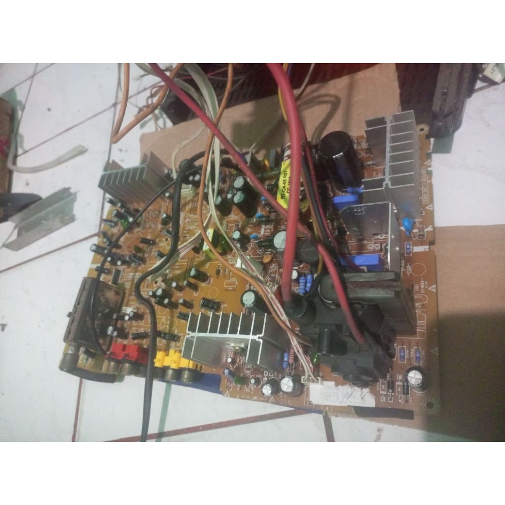 mesin tv Polytron xbr 21in