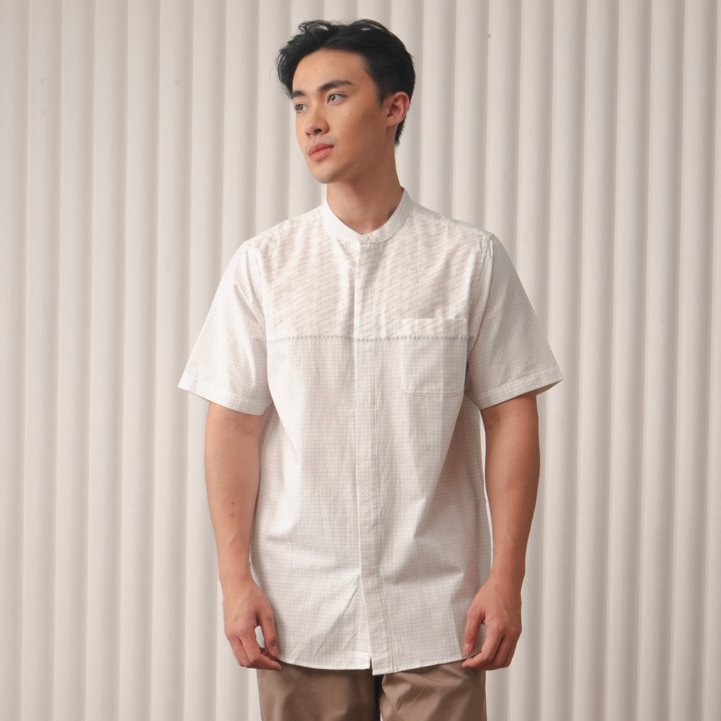 M231 Kemeja Pria Koko Pendek Putih 1099