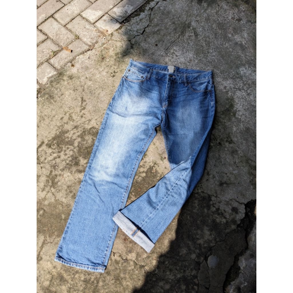 CELANA JEANS GAP