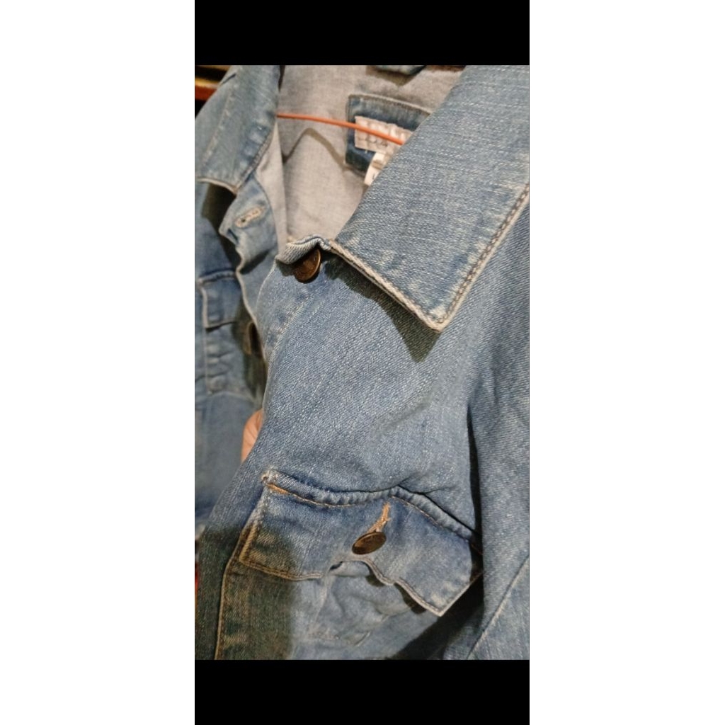 Jaket Jeans Wanita Oversize Model Light Snow Grey