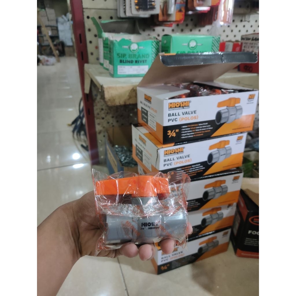 Kran Ball Valve PVC 3/4 & 1 inci Hioshi