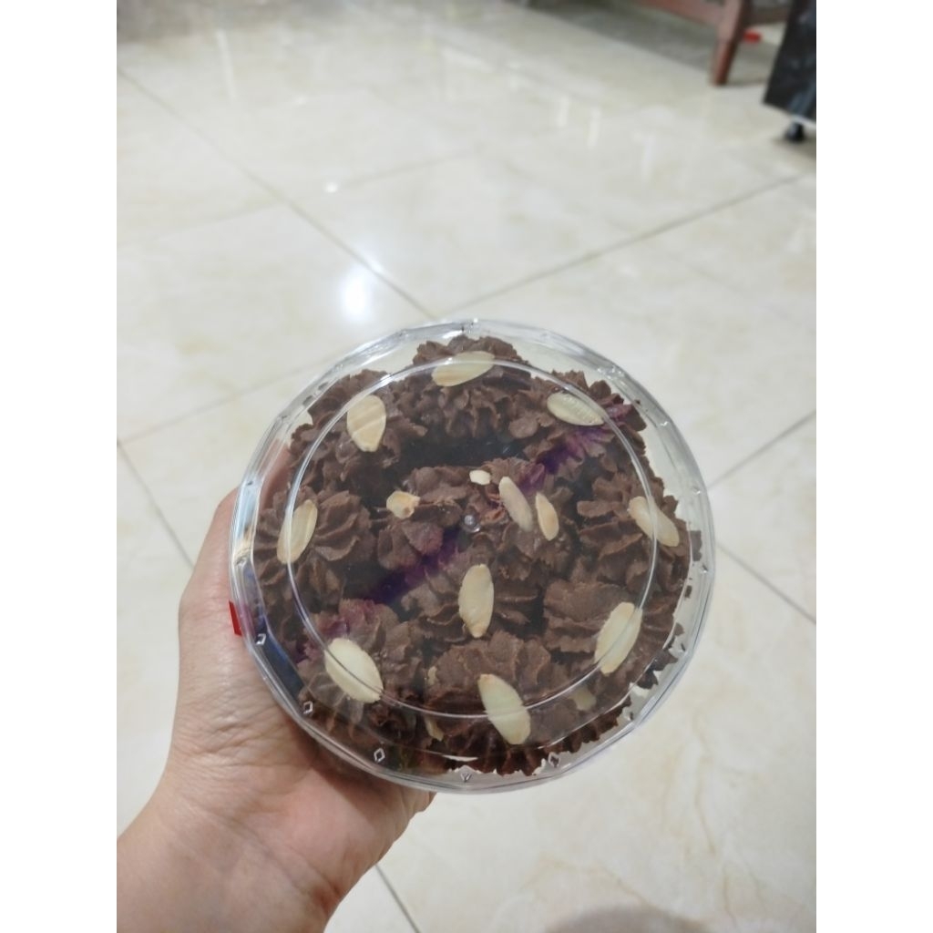 choco almond / kue kering / kue kering pontianak / hampers natal