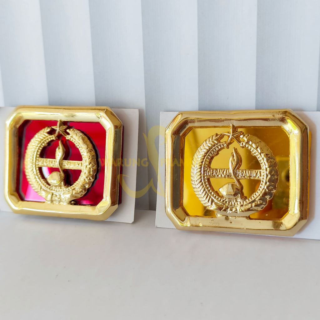 tatop tanda topi emblem baret pandega penegak penggalang besar lengkung cor timbul pramuka