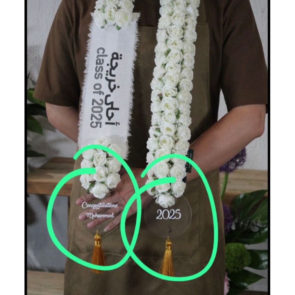 akrilik bulat tulisan custom bucket wisuda kado hiasan bunga