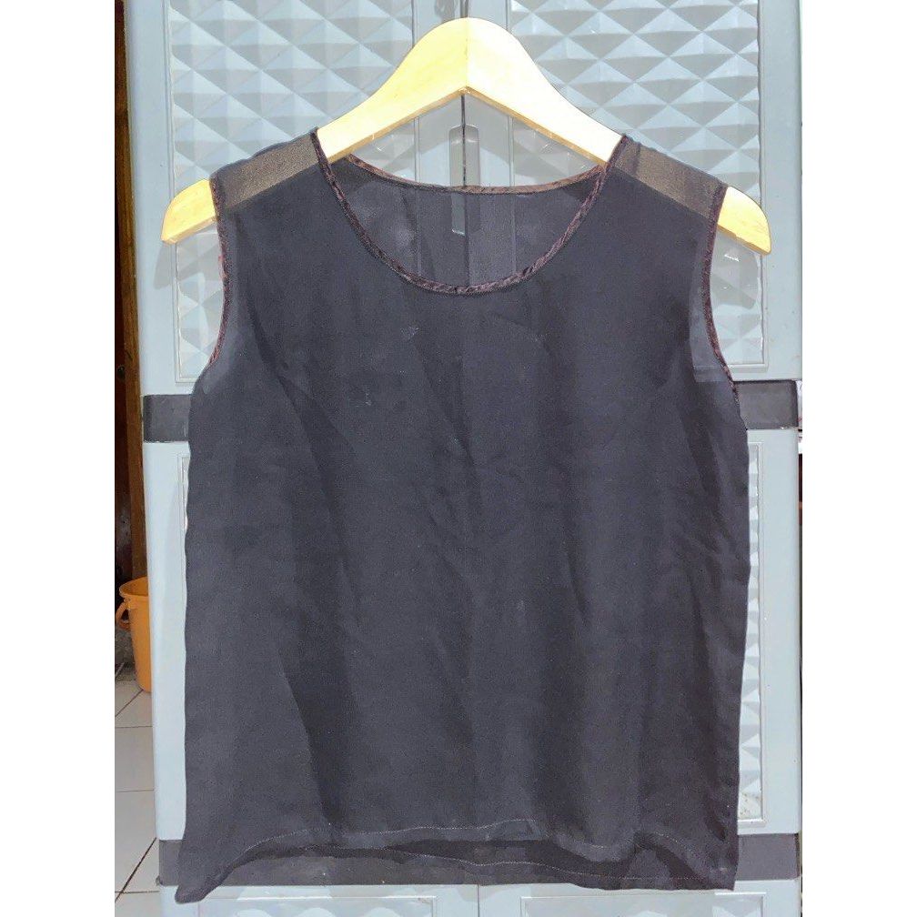 Tanktop Yukensi Hitam - Sifon