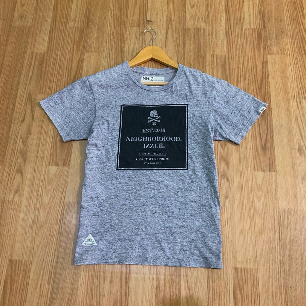 Kaos neihborhood x izzue