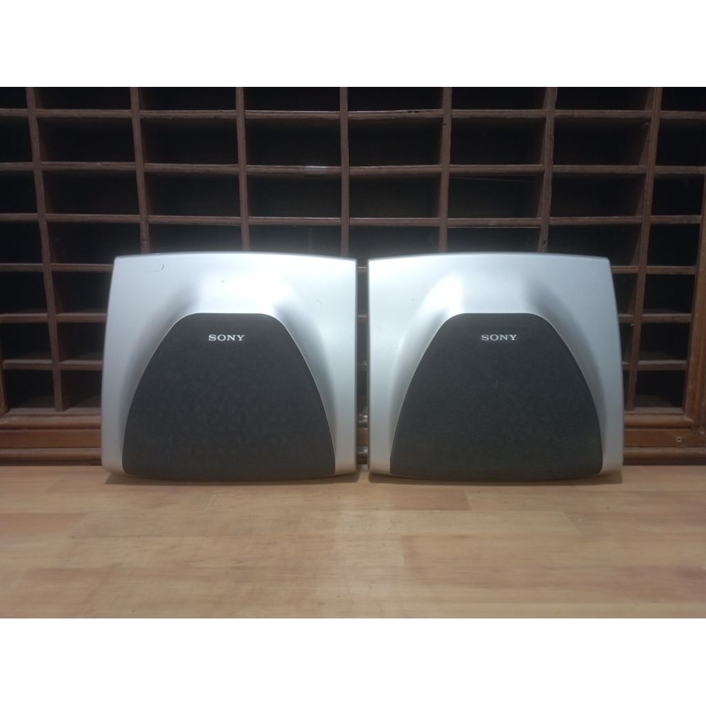 Speaker Pasif Surround Sony SS-SR110 ( 3,5" inch ) Sepasang.