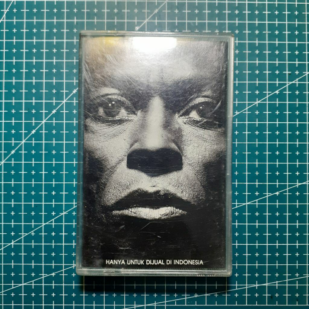 Kaset Jazz Miles Davis - Tutu
