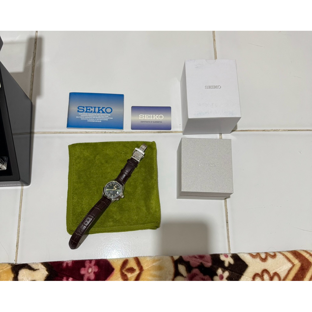 Seiko Prospex Alpinist (SPB121)