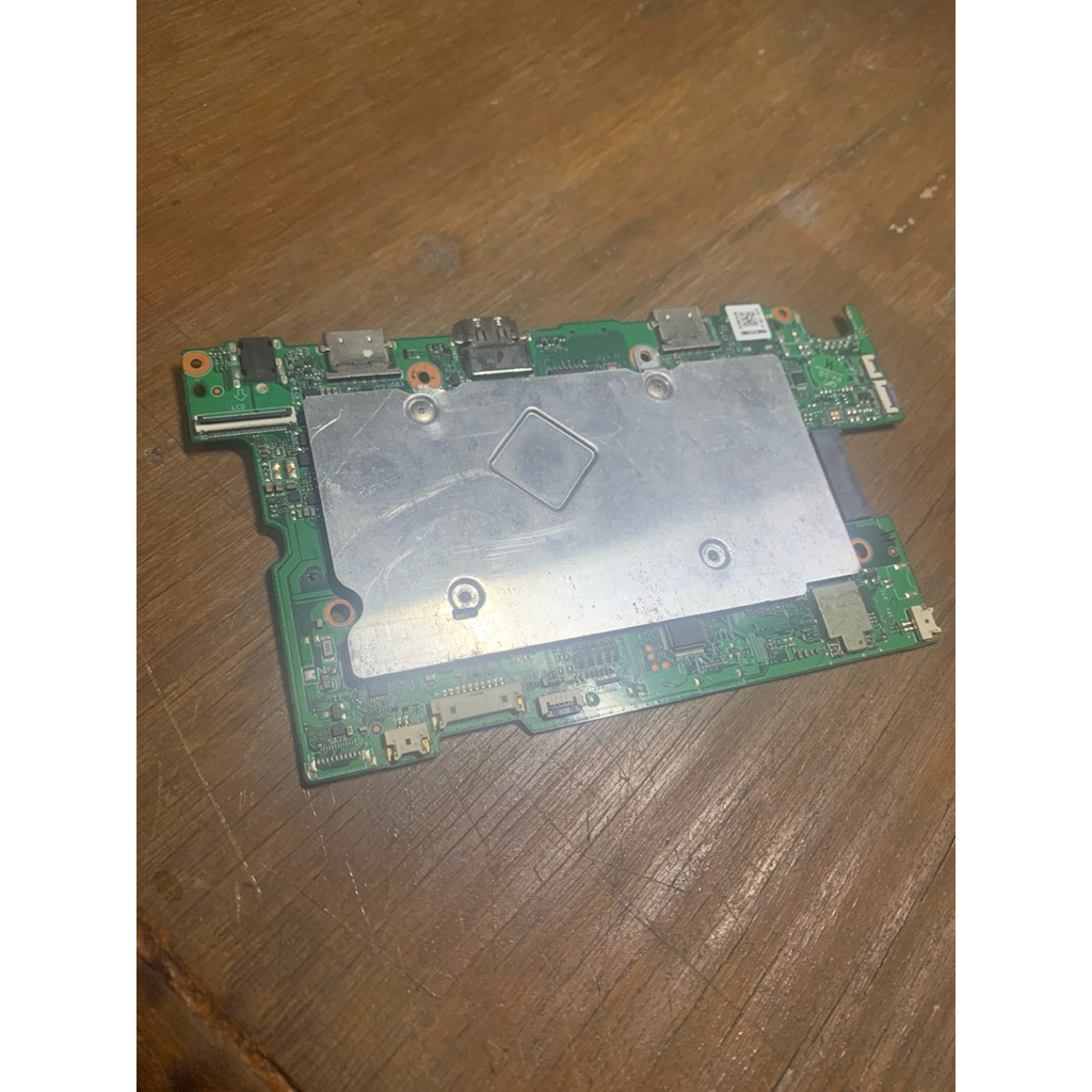 mesin laptop avita essential 14