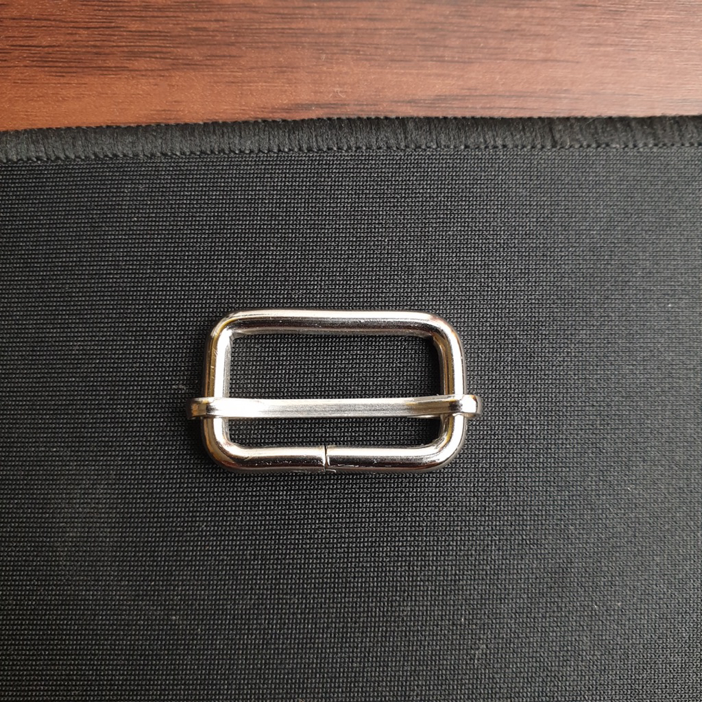 ring jalan ring geser adjuster ukuran 2,5 cm bahan besi