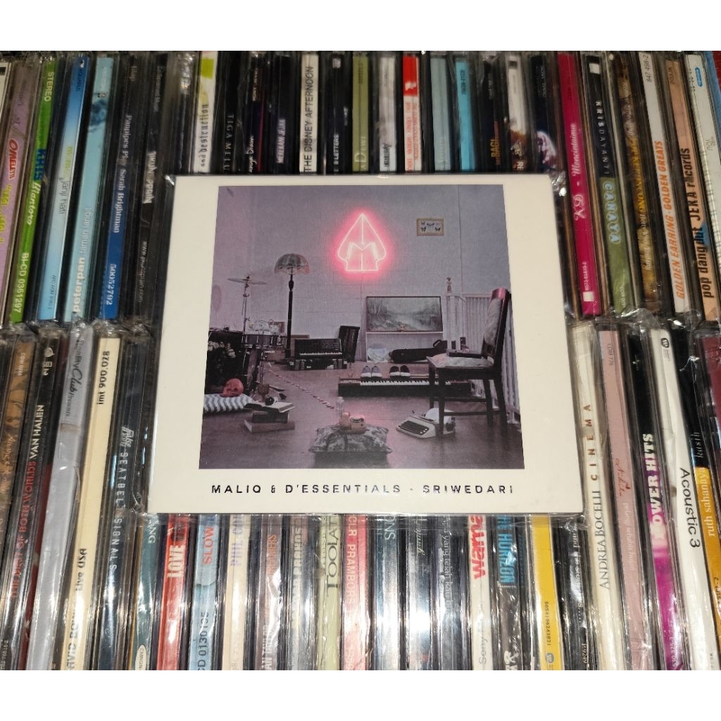 CD Maliq and D'Essentials