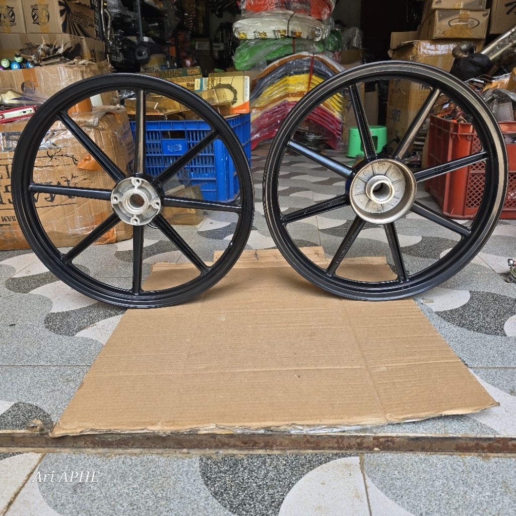 velg RCB RACING BOY SP811 palang 8 honda WAVE 125 / SUPRA 125 / KARISMA