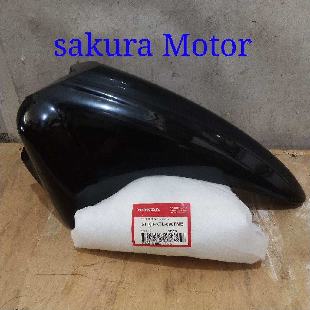 SPAKBOR DEPAN FIT NEW HITAM ORIGINAL HONDA 61100-KTL-690FMB