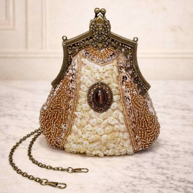 Waiwai Tas Pesta Wanita Beaded 0001 Clutch