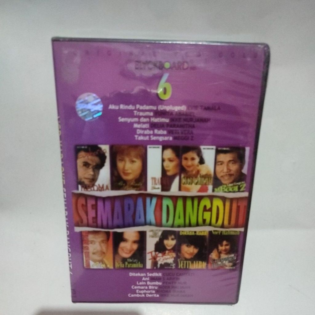 VCD KARAOKE SEMARAK DANGDUT VOL6 RHOMA IRAMA YUNITA ABABIEL VETY VERA EVIE TAMALA KKKE NURJANAH MEGG