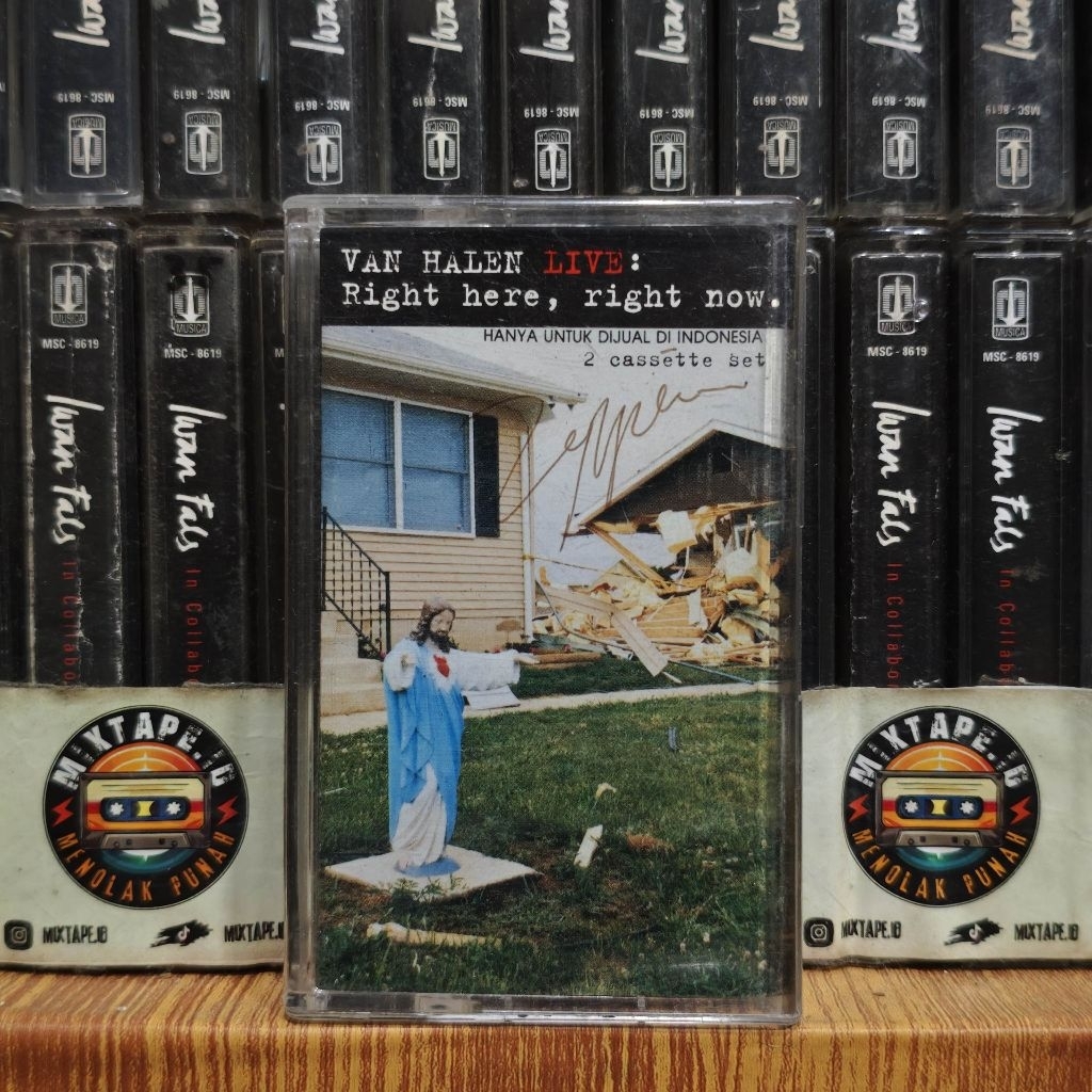 Kaset - Van Halen - Live - Right Here, Right Now - Kaset Pita - Radio Tape - Radio - Pemutar Kaset -