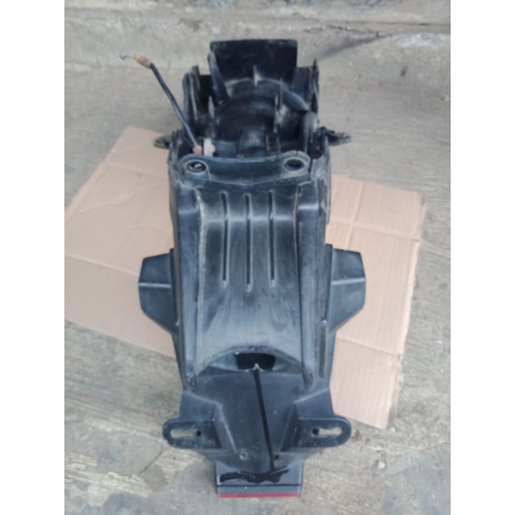 spakbor belakang byson karbu original