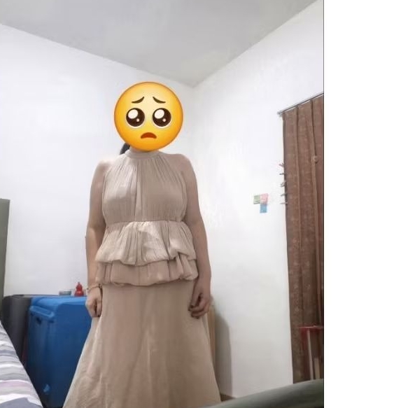 Preloved - Love&Flair Adelaide Halter Maxi Dress