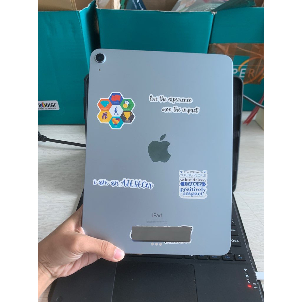 iPad Air 4th Gen | 64GB | Sky Blue