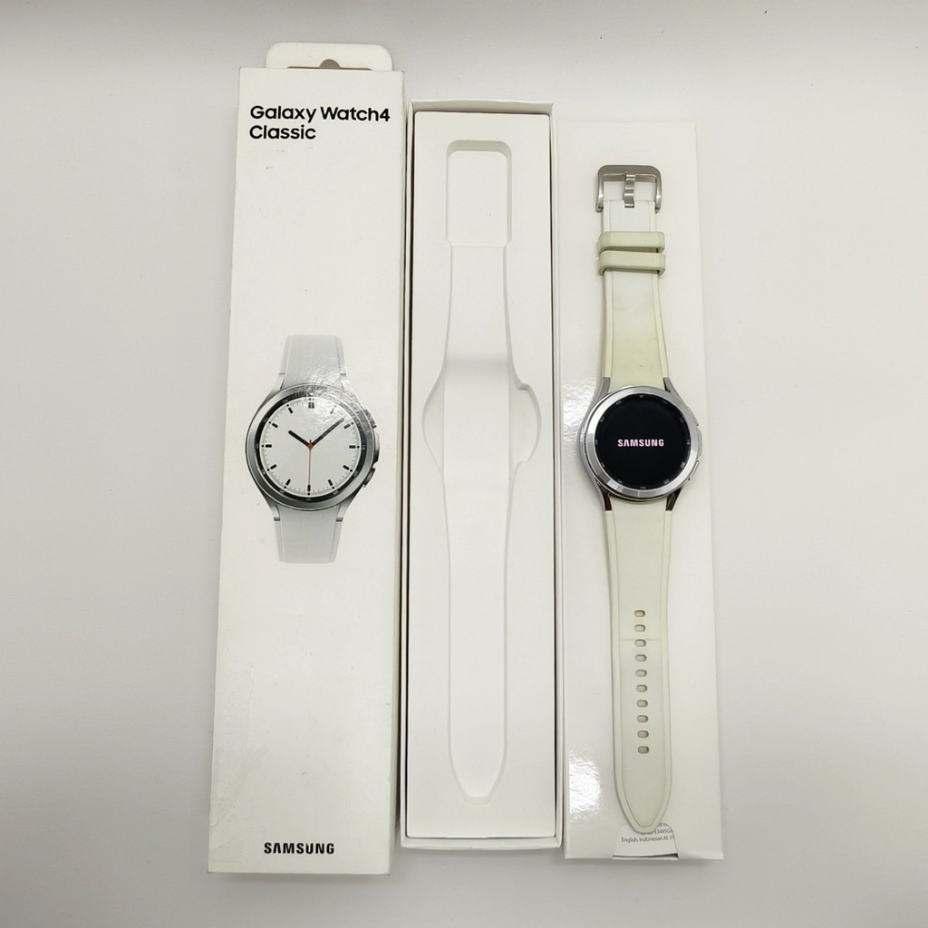 Samsung Galaxy Smart Watch 4 CLASSIC 42MM | Second | RESMI SEIN