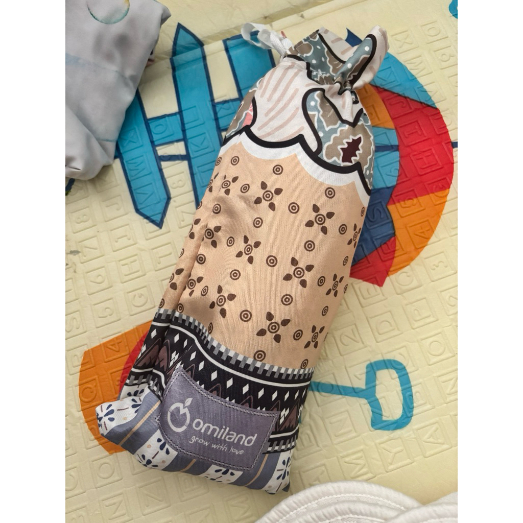 Preloved Gendongan Omiland