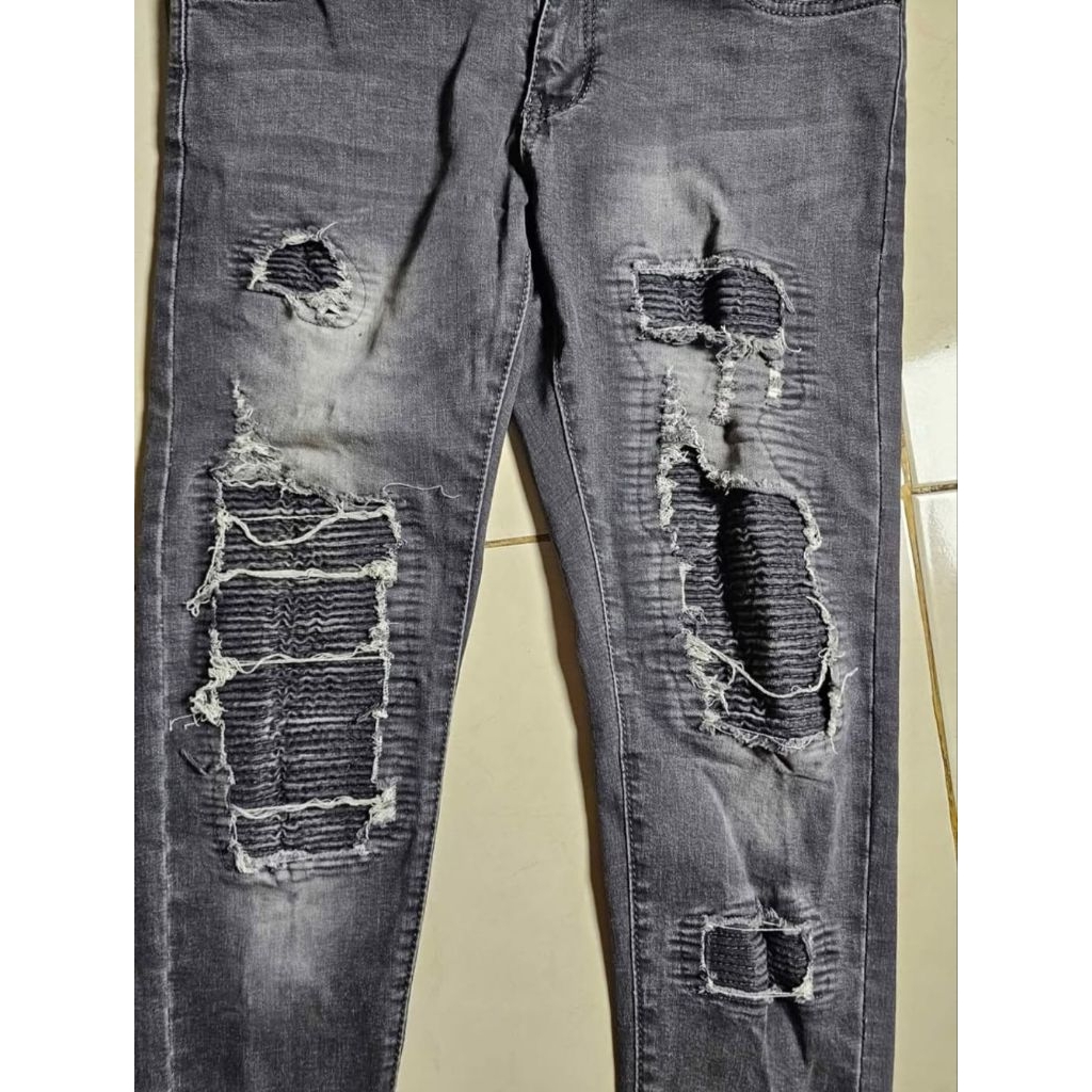 Celana Jeans Rucas X BTR The King of Snow