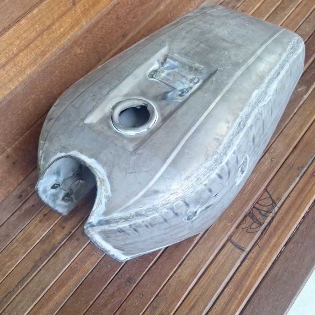 tangki motor GL 100 gl 100 custum