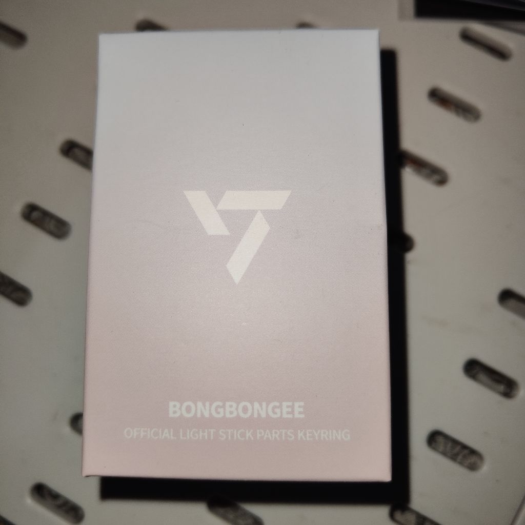 [READY STOCK] Official Light Stick Parts Keyring Bongbongee Seventeen Official