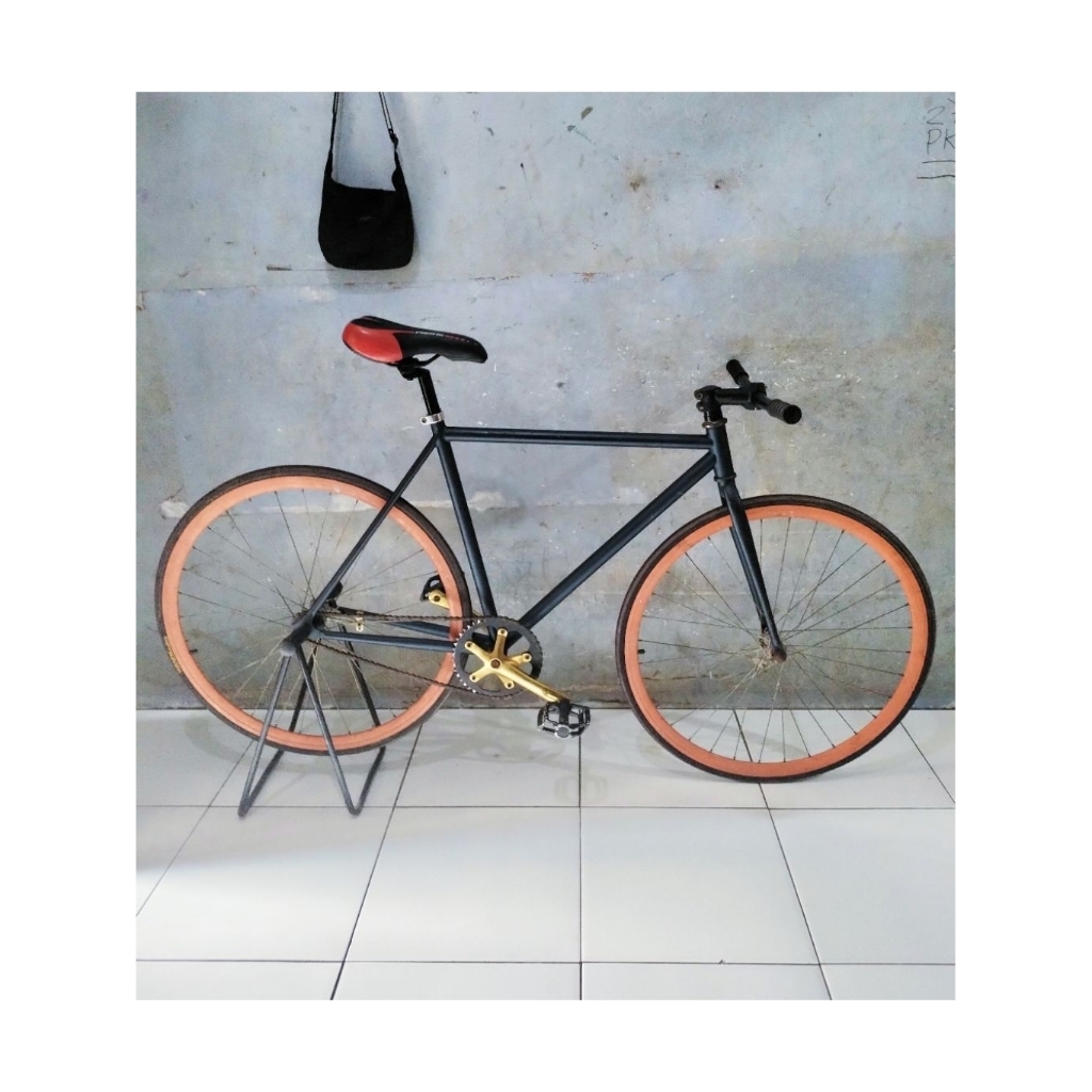 Sepeda Fixie Basic Airwalk