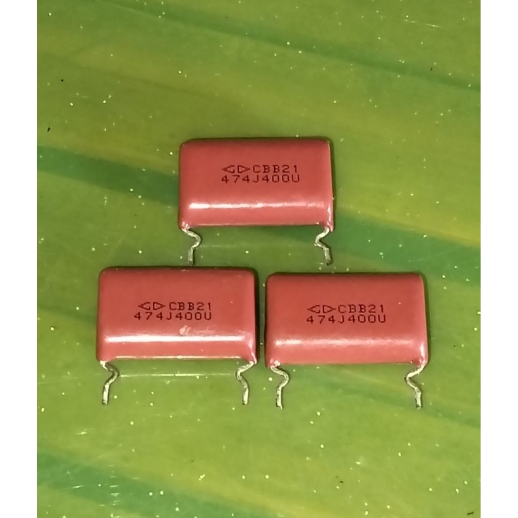 KAPASITOR CBB21 474J 400V JARAK KAKI 2.4CM BEKAS
