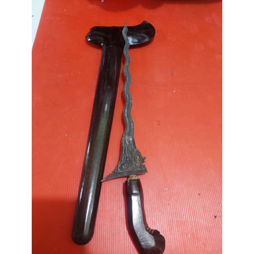 keris naga runting