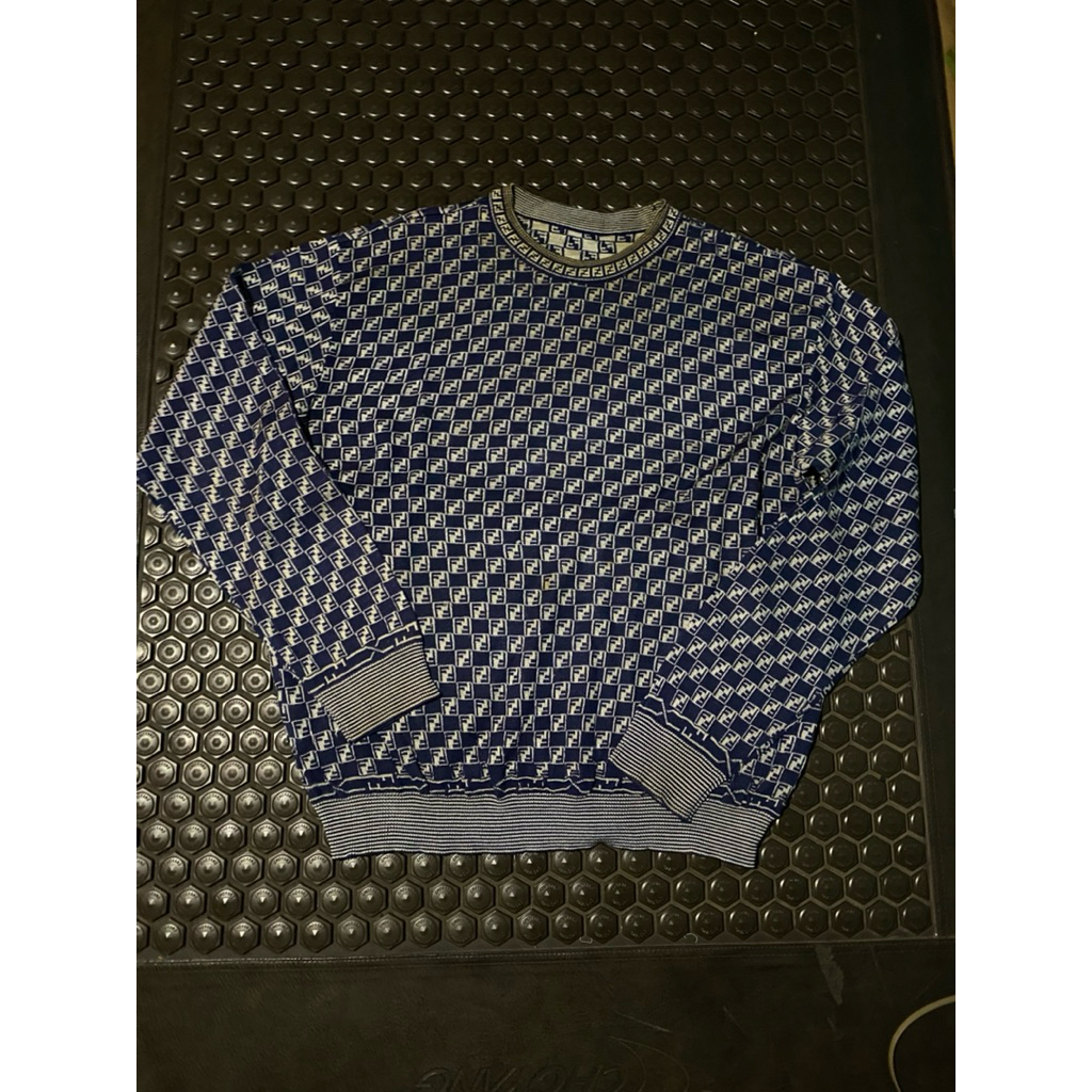 SWEATER CREWNECK LUXURY FENDI MEWAH BRANDED ( minus tag ke cut )