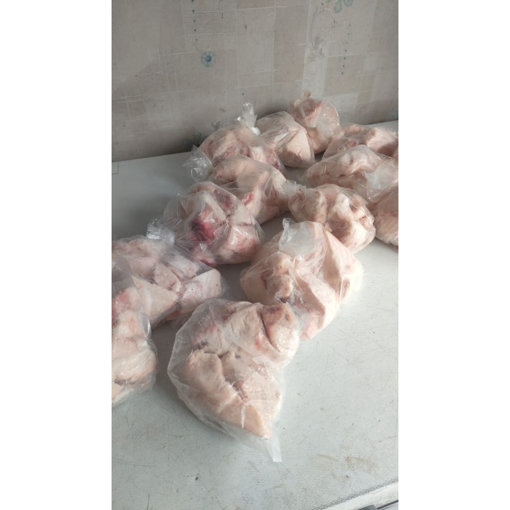 Daging sop / tetelan lemak sapi 1kg