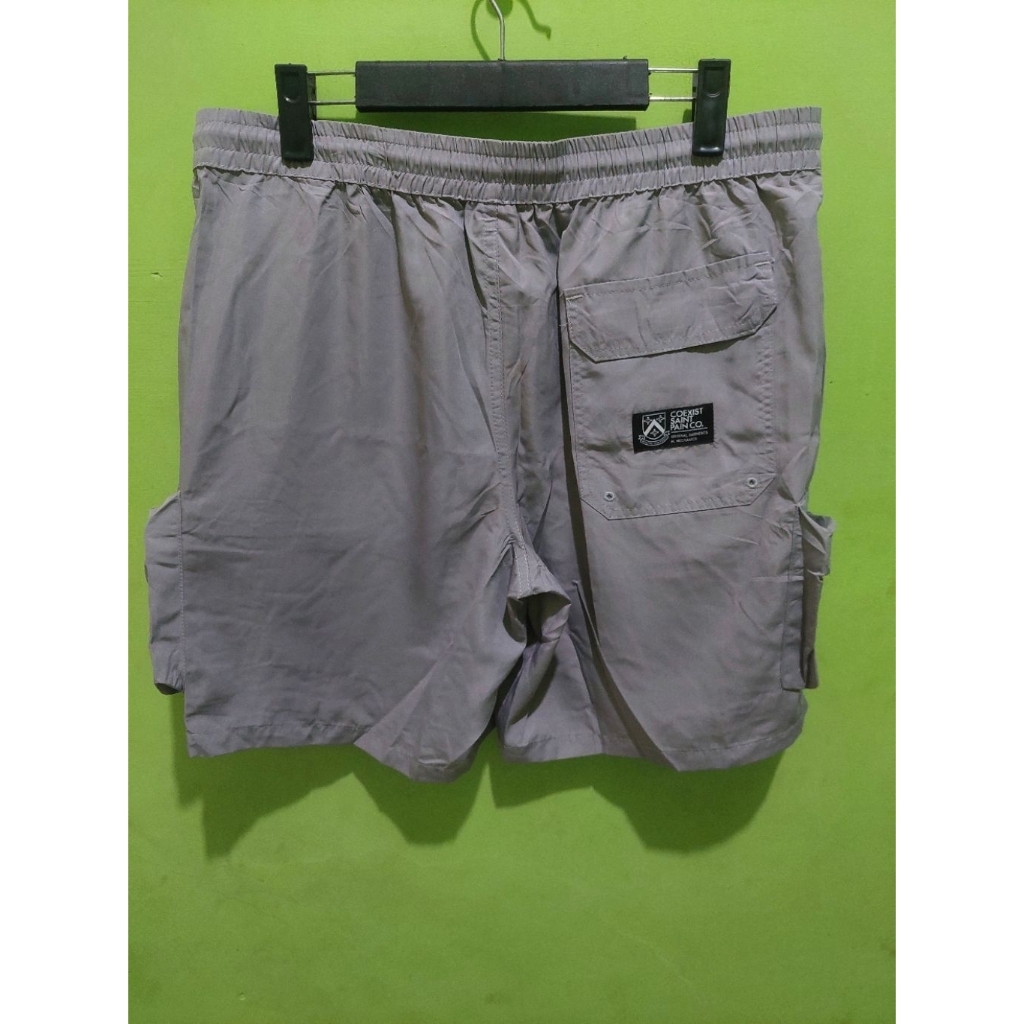 Celana Pendek Short pants Cargo utility Casual skena Saint Pain cargo Preloved