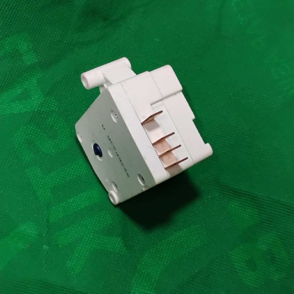 Timer Kulkas 2 pintu kulkas Aqua Sanyo