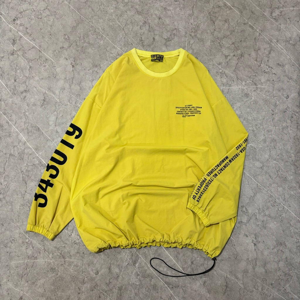 windbreaker usn size XL