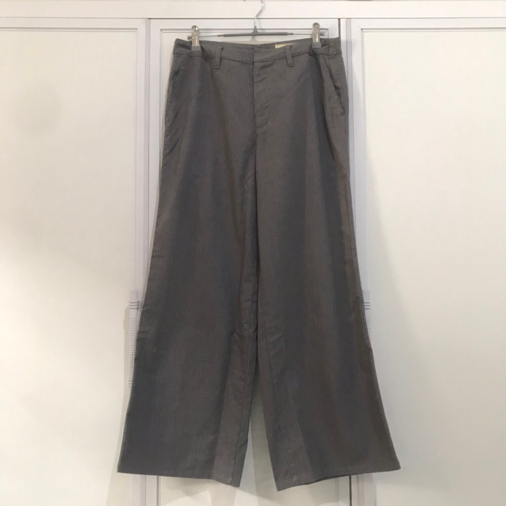 Preloved Crocodile Stripe Pants