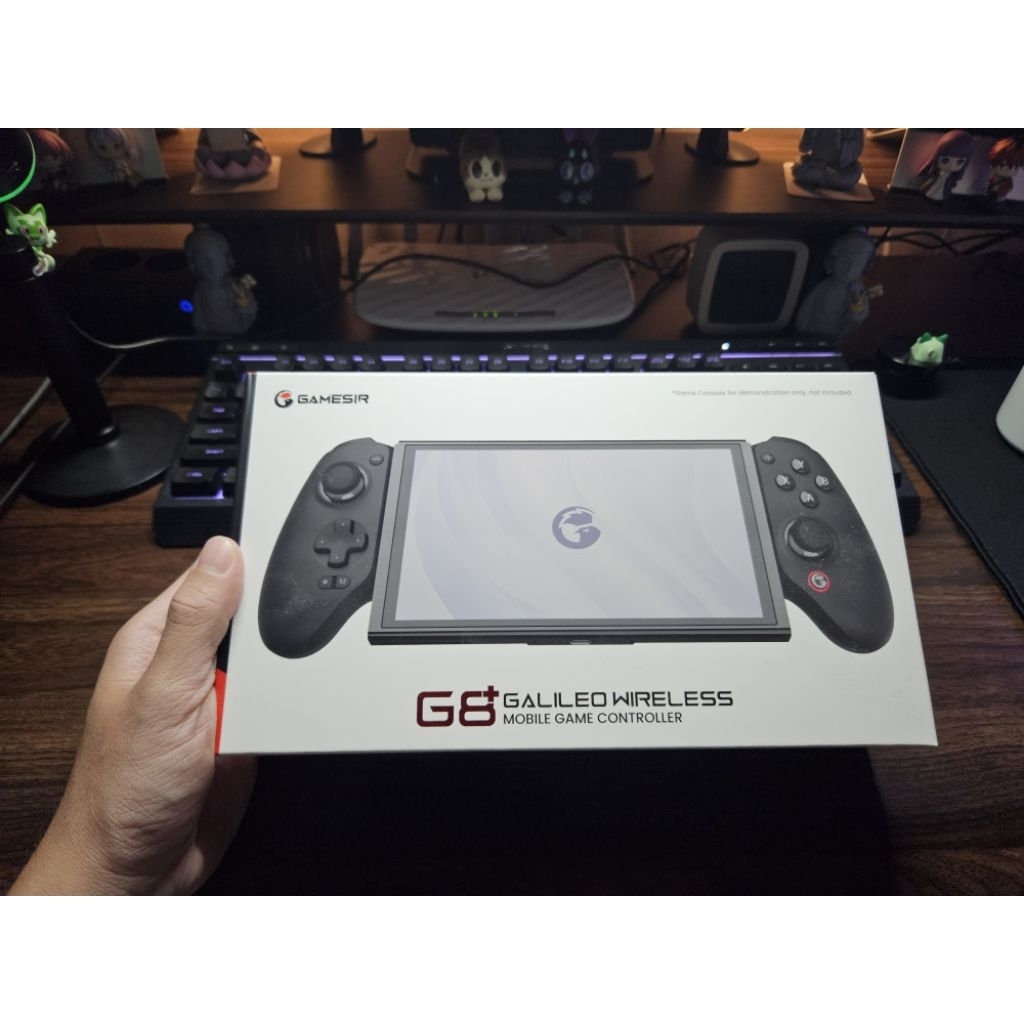 gamesir G8+ + carrying case