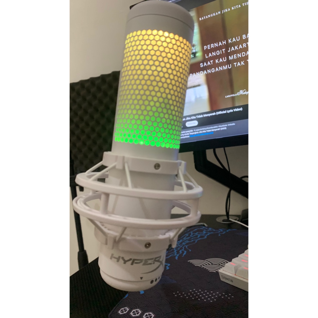 Mic Livestream HyperX QuadCast S White | Second | Pemakaian Pribadi | Normal
