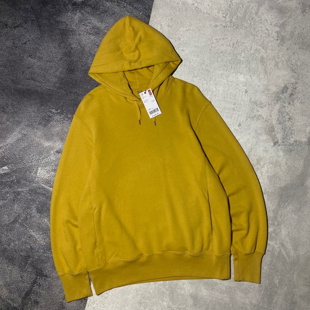 HOODIE UNIQLO MUSTARD