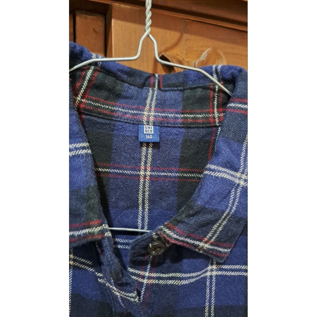 preloved flanel uniqlo