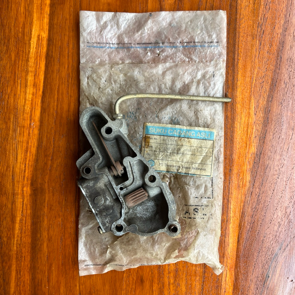 Pompa Oli Vespa Corsa Danmotor Biru Original NOS