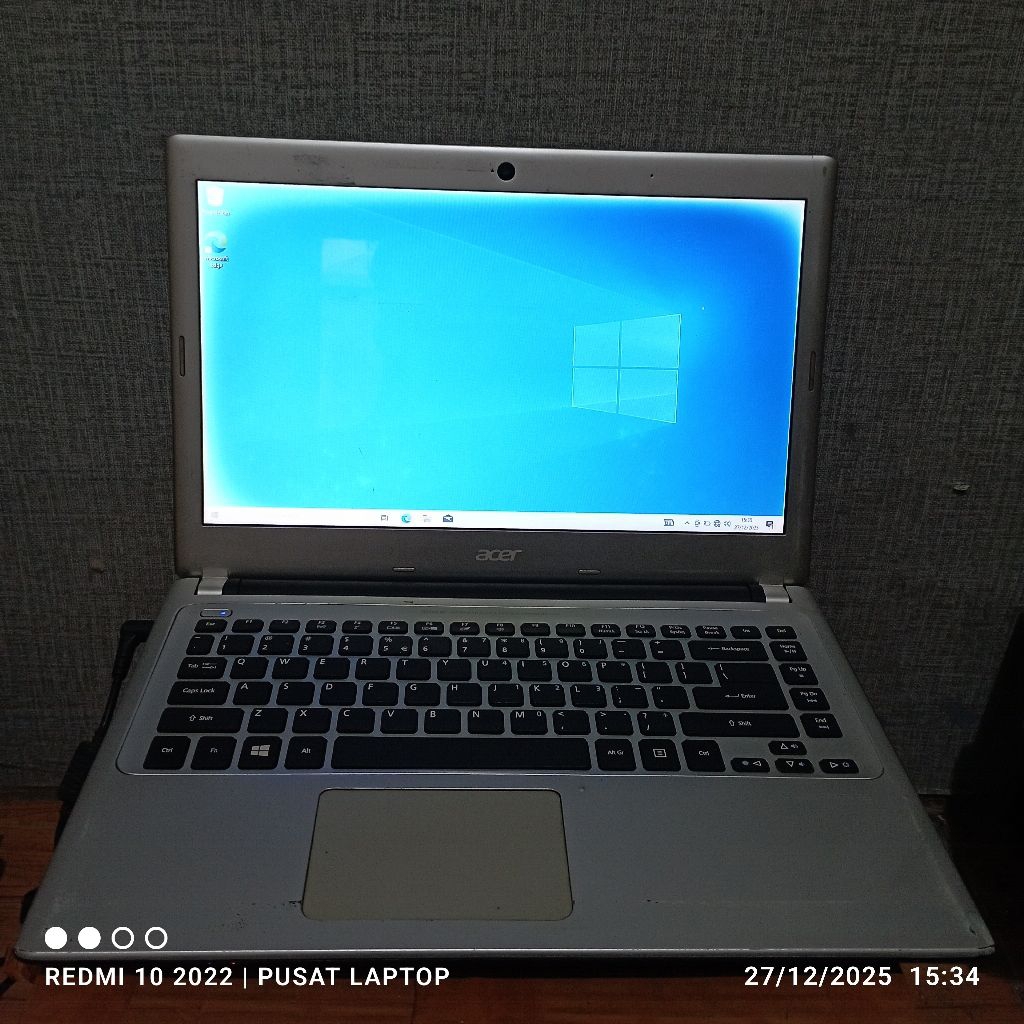 Laptop Acer Aspire V5-431 series prosesor Intel Celeron Ram3gb HDD500gb mesin normal tested minus Lc