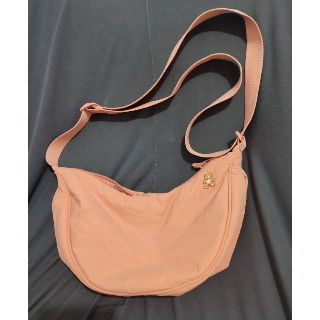 Sling Bag Uniqlo Original