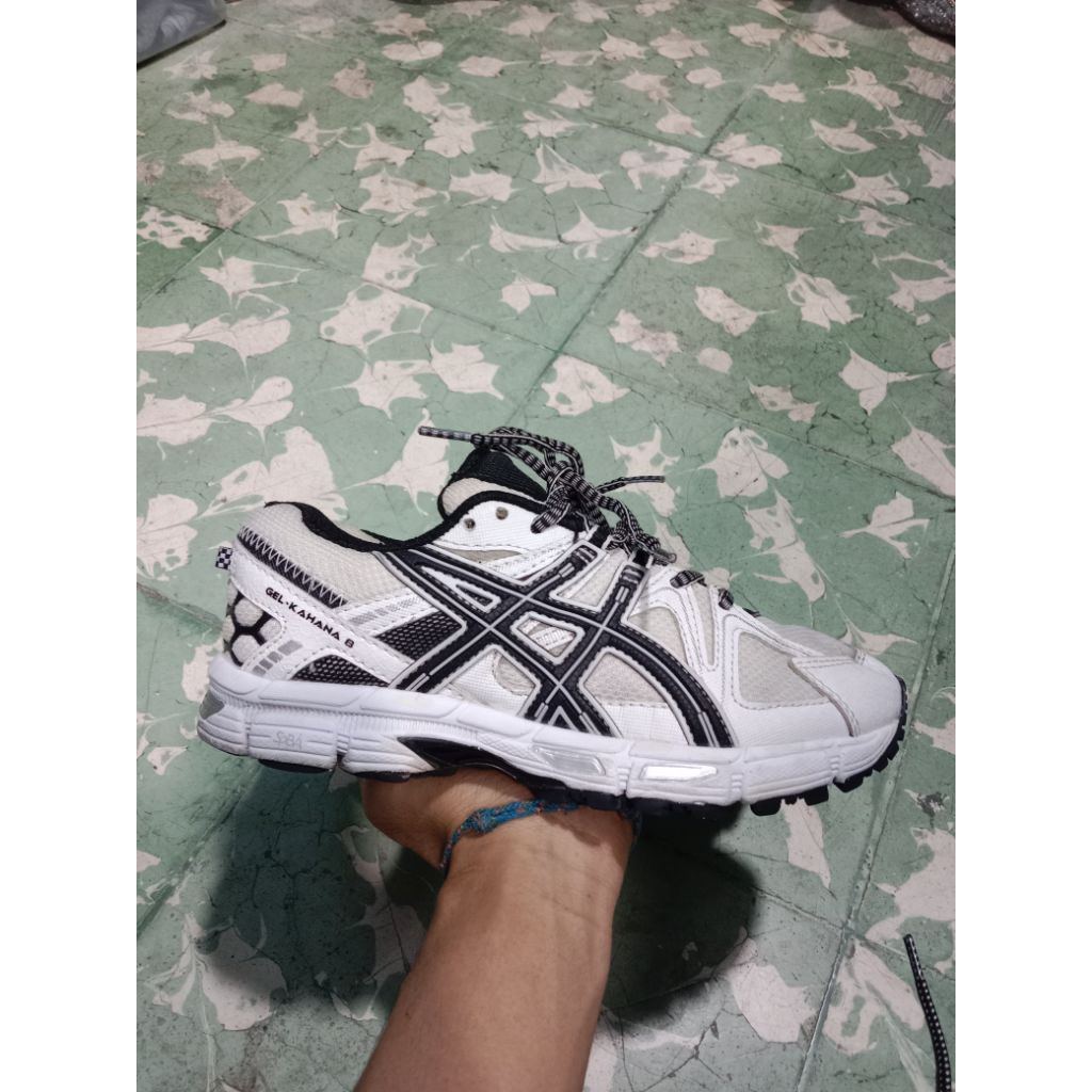 Sepatu Asics Gel-kahana 8 Women Original(37-38)