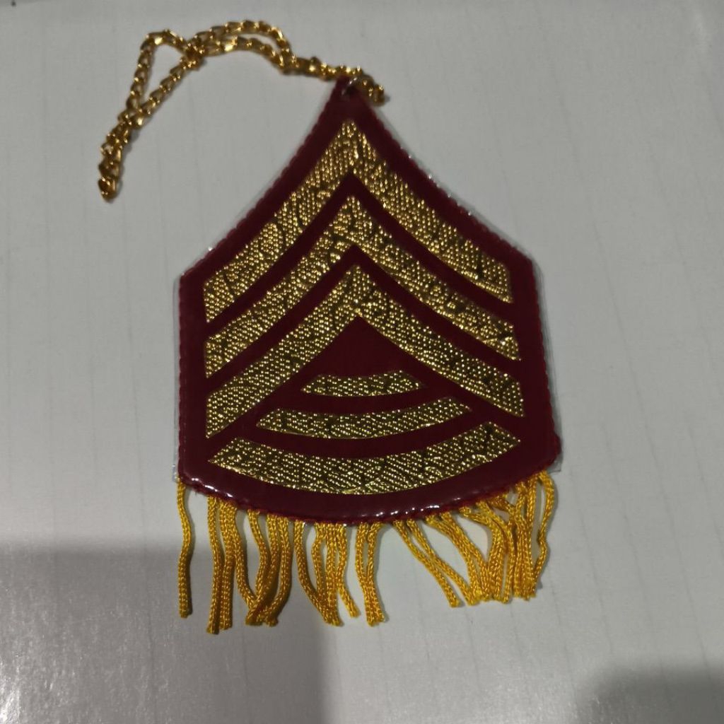 gantungan mobil Akmil