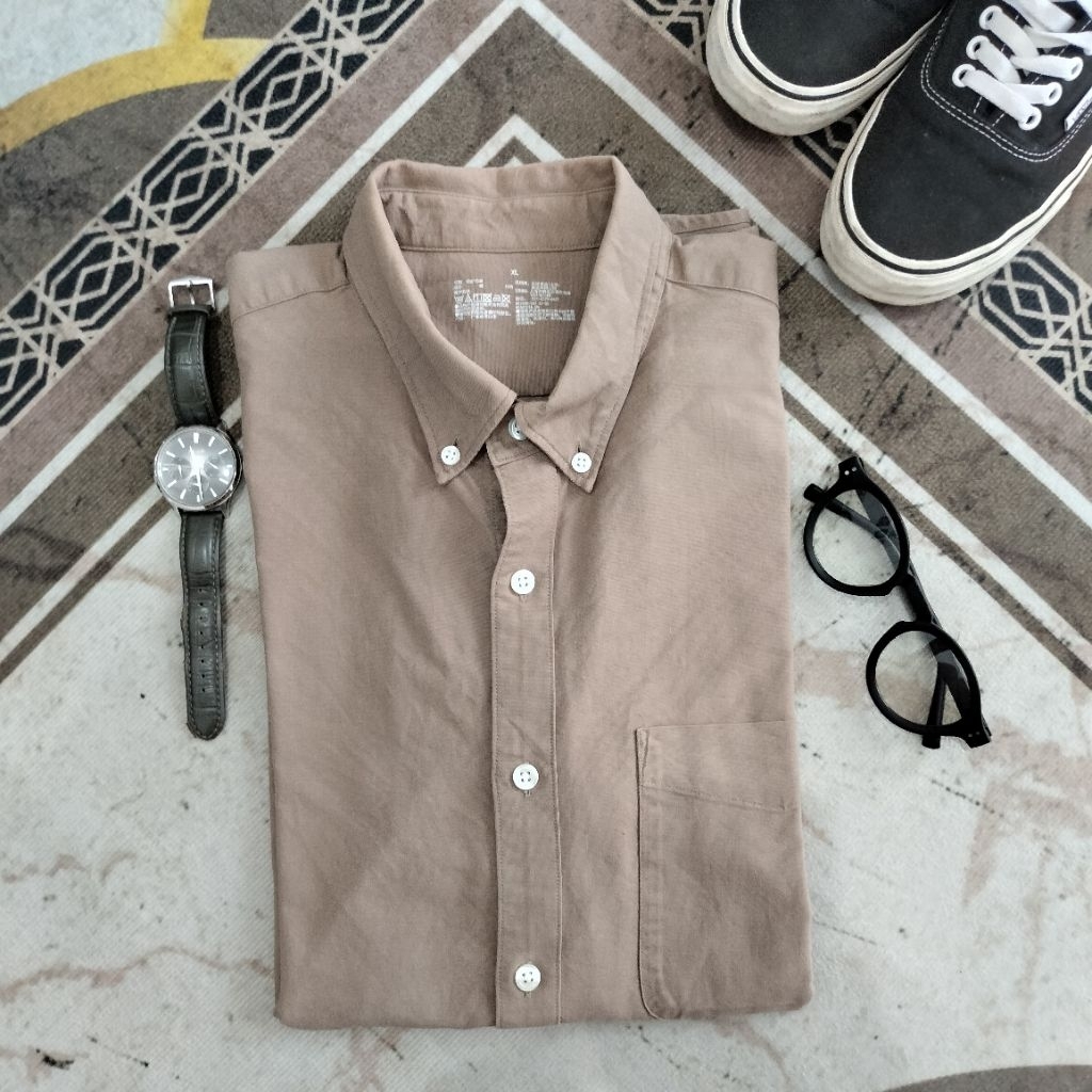 Kemeja cokelat MUJI